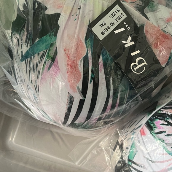 NWT Biki Tropical Plus Size One Piece Swimsuit - Picture 2 of 7